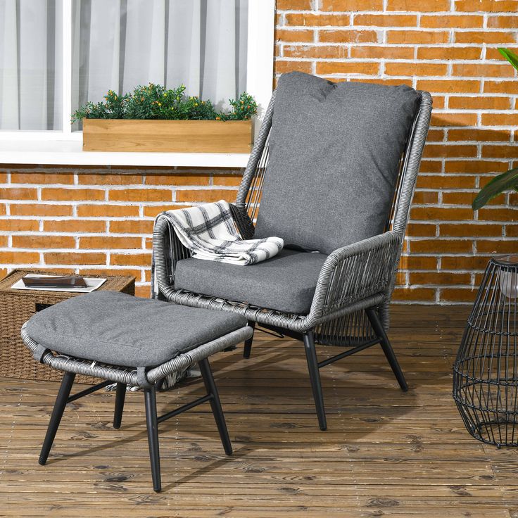 Garden Chairs & Recliners